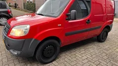 Rood Gebruikt 2008 Fiat Doblò MPV | € 1.999 (Eerlijke prijs)