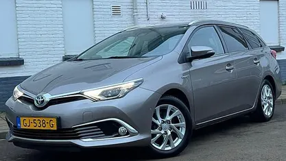 Occasion 2015 Toyota Auris Touring Sports Stationwagen | € 11.845 (Eerlijke prijs)