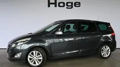 Grijs, metallic lak Gebruikt 2011 Renault Grand Scénic III MPV | € 3.940 (Eerlijke prijs)