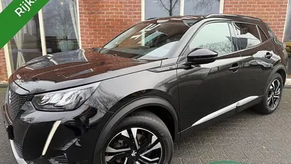 Occasion Peugeot e-2008 Allure 100 kW (136 PK) 2020 Zwart SUV