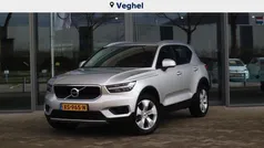 Grijs Gebruikt 2019 Volvo XC40 Momentum SUV | € 27.950 (Goede deal)