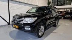 Toyota Land Cruiser V8