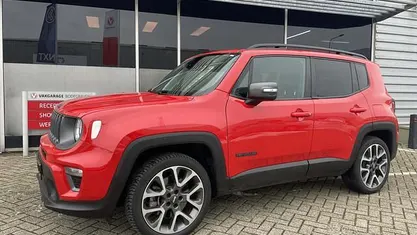 Occasion 2022 Jeep Renegade SUV | € 21.950 (Goede deal)
