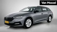 Grijs Gebruikt 2022 Skoda Octavia Business Line Stationwagen | € 18.900 (Eerlijke prijs)