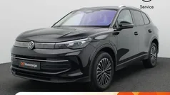 Zwart Nieuw 2025 VW Tiguan Edition SUV | € 47.900 (Super prijs)