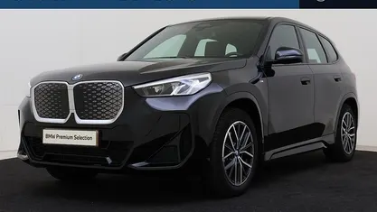 Zwart Gebruikt 2025 BMW iX1 M Sport SUV | € 49.950 (Goede deal)