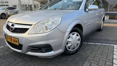 Grijs Gebruikt 2006 Opel Vectra Executive Stationwagen | € 1.450