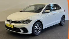 Wit Gebruikt 2024 VW Polo Move Hatchback | € 25.340 (Eerlijke prijs)