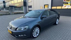 Grijs Gebruikt 2013 VW Passat Sedan | € 7.999 (Goede deal)