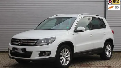 Wit Gebruikt 2015 VW Tiguan Sport SUV | € 13.950 (Eerlijke prijs)