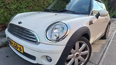 Wit, metallic lak Gebruikt 2010 Mini ONE Business Hatchback | € 2.900 (Super prijs)