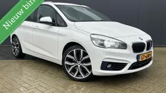 Wit Gebruikt 2015 BMW 218 Executive Stationwagen | € 7.495 (Eerlijke prijs)