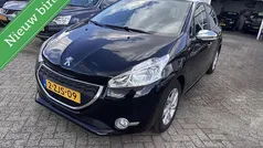 Gebruikt 2015 Peugeot 208 Style Hatchback | € 4.975 (Super prijs)