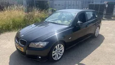 Zwart Gebruikt 2012 BMW 318 Luxury Line Stationwagen | € 3.699 (Super prijs)