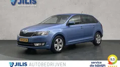 Blauw Gebruikt 2017 Skoda Rapid Joy Hatchback | € 8.650 (Goede deal)