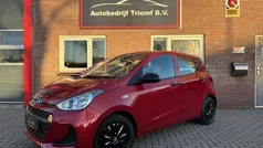 Rood Gebruikt 2018 Hyundai i10 Hatchback | € 7.995 (Eerlijke prijs)