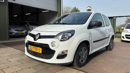 Occasion Renault Twingo Authentique 75 PK (55 kW) 2012 Wit Hatchback
