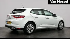 Gebruikt 2018 Renault Mégane IV Life Hatchback | € 11.445 (Eerlijke prijs)