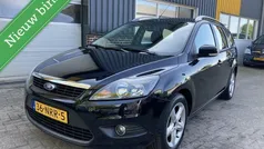 Zwart Gebruikt 2010 Ford Focus Stationwagen | € 3.649 (Eerlijke prijs)
