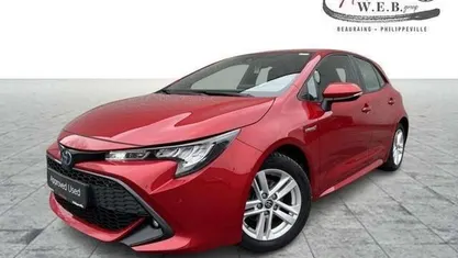 Rood Occasion 2021 Toyota Corolla Sedan | € 19.995 (Eerlijke prijs)