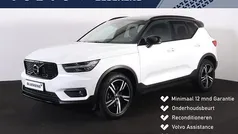 Wit Gebruikt 2020 Volvo XC40 R-Design SUV | € 32.900 (Eerlijke prijs)