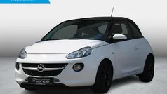 Gaz :summit white s Gebruikt 2016 Opel Adam Unlimited Hatchback | € 8.900 (Eerlijke prijs)