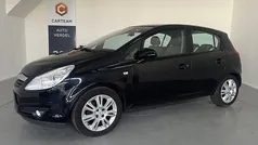 Zwart Gebruikt 2009 Opel Corsa Cosmo Hatchback | € 1.950 (Goede deal)