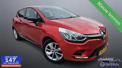 Rood Gebruikt 2017 Renault Clio IV LIMITED Hatchback | € 8.950 (Eerlijke prijs)