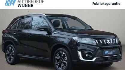 Occasion 2025 Suzuki Vitara Style SUV | € 27.430 (Eerlijke prijs)