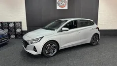 Grijs Gebruikt 2021 Hyundai i20 Premium Hatchback | € 15.445 (Eerlijke prijs)