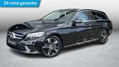 Zwart Gebruikt 2020 Mercedes 180 Business Sedan | € 27.950 (Eerlijke prijs)