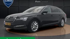 Zwart, metallic lak Gebruikt 2023 Skoda Superb Business Line Stationwagen | € 32.950 (Super prijs)