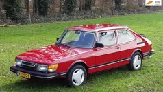 Saab 900