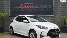 Wit Gebruikt 2021 Toyota Yaris Comfort Hatchback | € 17.950 (Eerlijke prijs)