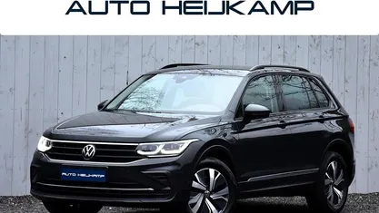 Grijs Gebruikt 2022 VW Tiguan Business+ SUV | € 28.950 (Super prijs)