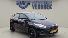 Zwart Gebruikt 2014 Ford Fiesta Titanium Hatchback | € 8.700 (Eerlijke prijs)