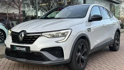 Wit Occasion 2022 Renault Arkana R.S. SUV | € 23.745 (Eerlijke prijs)