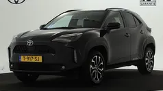 Zwart Gebruikt 2023 Toyota Yaris Cross SUV | € 27.945 (Eerlijke prijs)