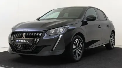 Occasion Peugeot 208 Allure 101 PK (74 kW) 2021 Zwart Hatchback