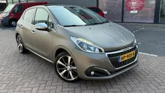 Grijs Gebruikt 2015 Peugeot 208 Hatchback | € 9.899 (Eerlijke prijs)