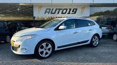 Wit Gebruikt 2010 Renault Mégane GrandTour Dynamique Stationwagen | € 4.419 (Eerlijke prijs)