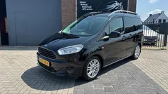 Zwart Gebruikt 2017 Ford Tourneo Courier Titanium MPV | € 8.450 (Super prijs)