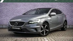 Grijs Gebruikt 2018 Volvo V40 Business Edition Stationwagen | € 19.694 (Eerlijke prijs)