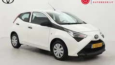 Wit Gebruikt 2020 Toyota Aygo Hatchback | € 10.999 (Eerlijke prijs)