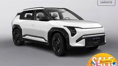 Clear white Nieuw 2025 Kia EV3 4 SUV | € 43.195 (Goede deal)