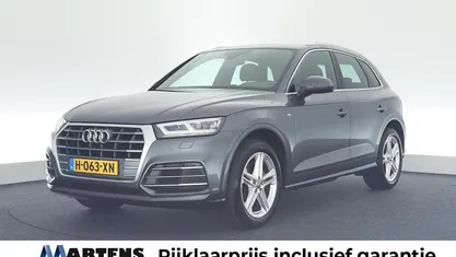 Grijs Gebruikt 2020 Audi Q5 S-Line SUV | € 33.949 (Eerlijke prijs)