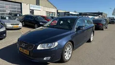 Blauw Gebruikt 2014 Volvo V70 Momentum Stationwagen | € 7.999 (Goede deal)