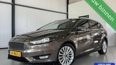 Bruin Gebruikt 2016 Ford Focus Titanium Stationwagen | € 6.950 (Goede deal)