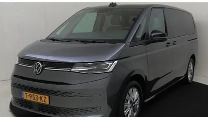 Occasion 2023 VW Multivan Life Van | € 46.950 (Super prijs)