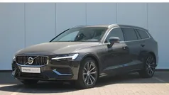 Gebruikt 2025 Volvo V60 Performance Stationwagen | € 44.950 (Eerlijke prijs)